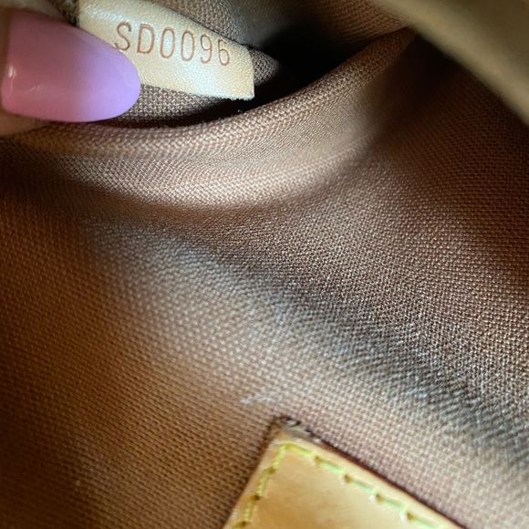 Louis Vuitton Tulum shoulder bag - Picture 13 of 13